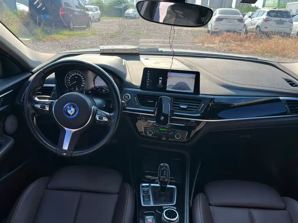 BMW 1 Series — миниатюра 8