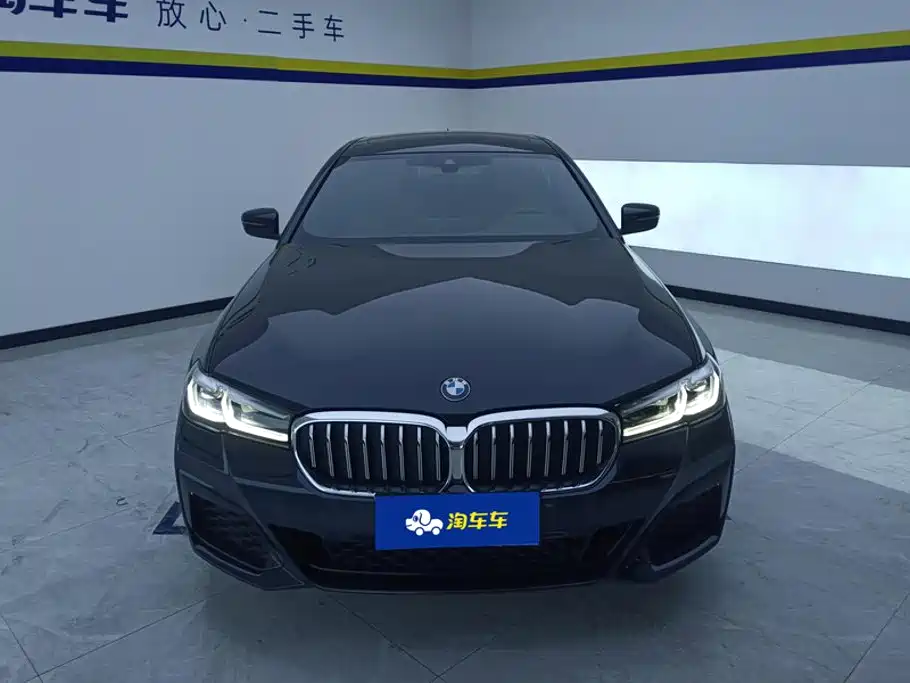 BMW 5 Series — миниатюра 2
