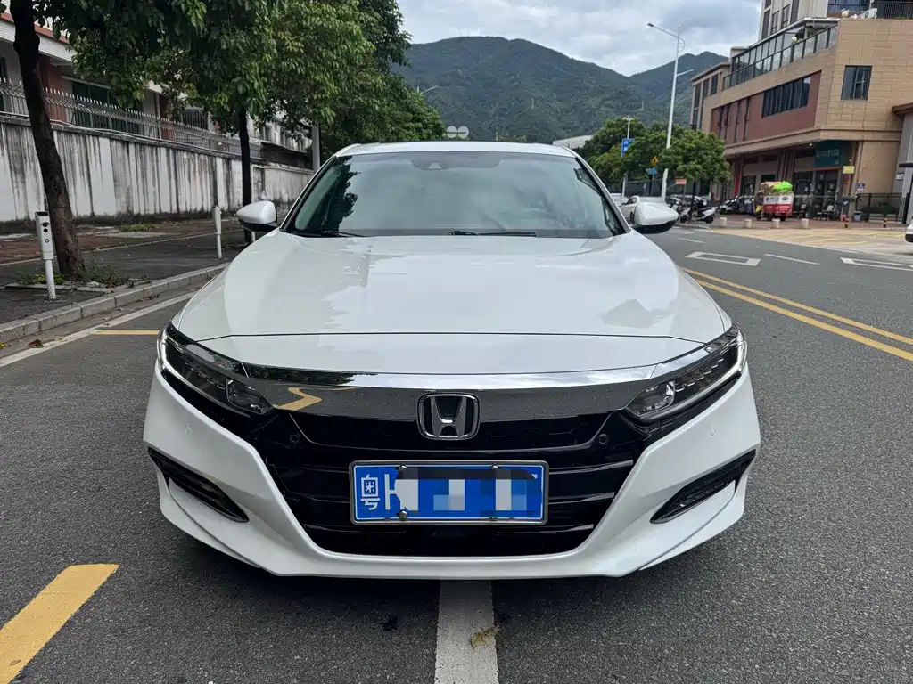 Honda Accord — миниатюра 2