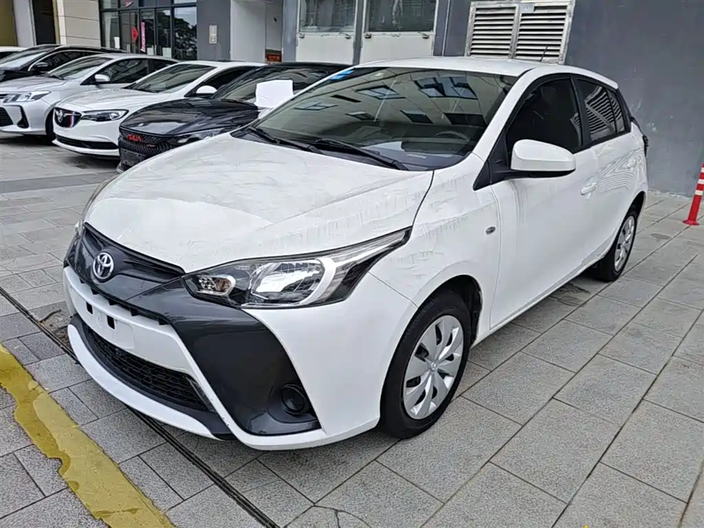 Toyota Yaris L 2019