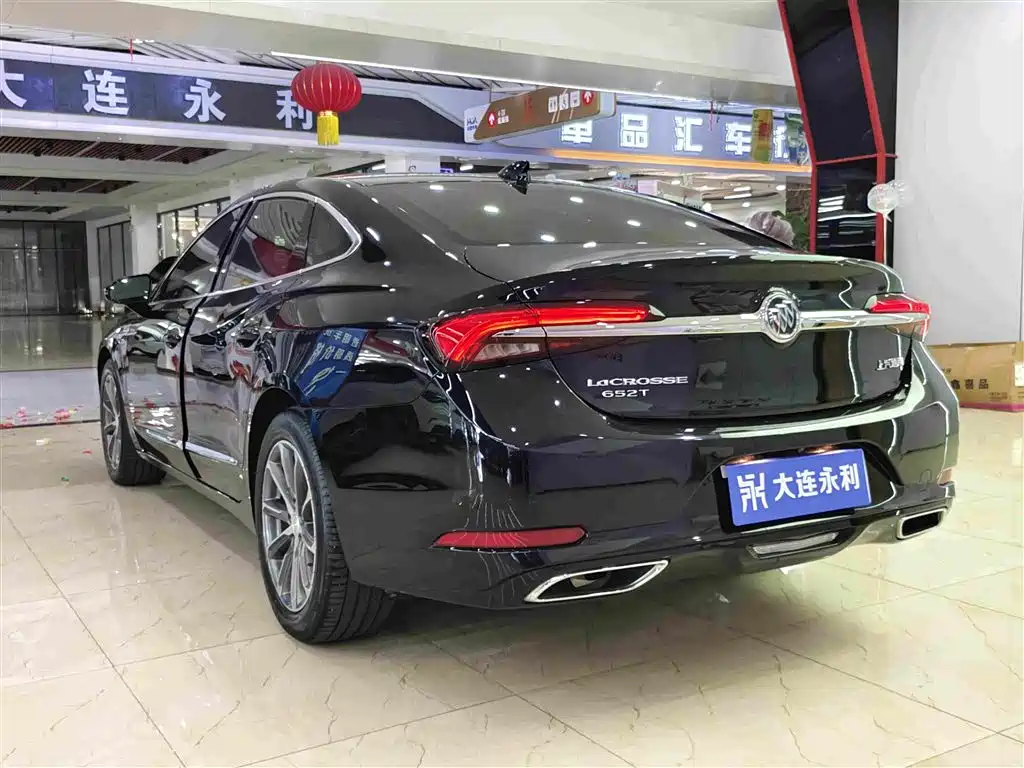 Buick LaCrosse — миниатюра 18