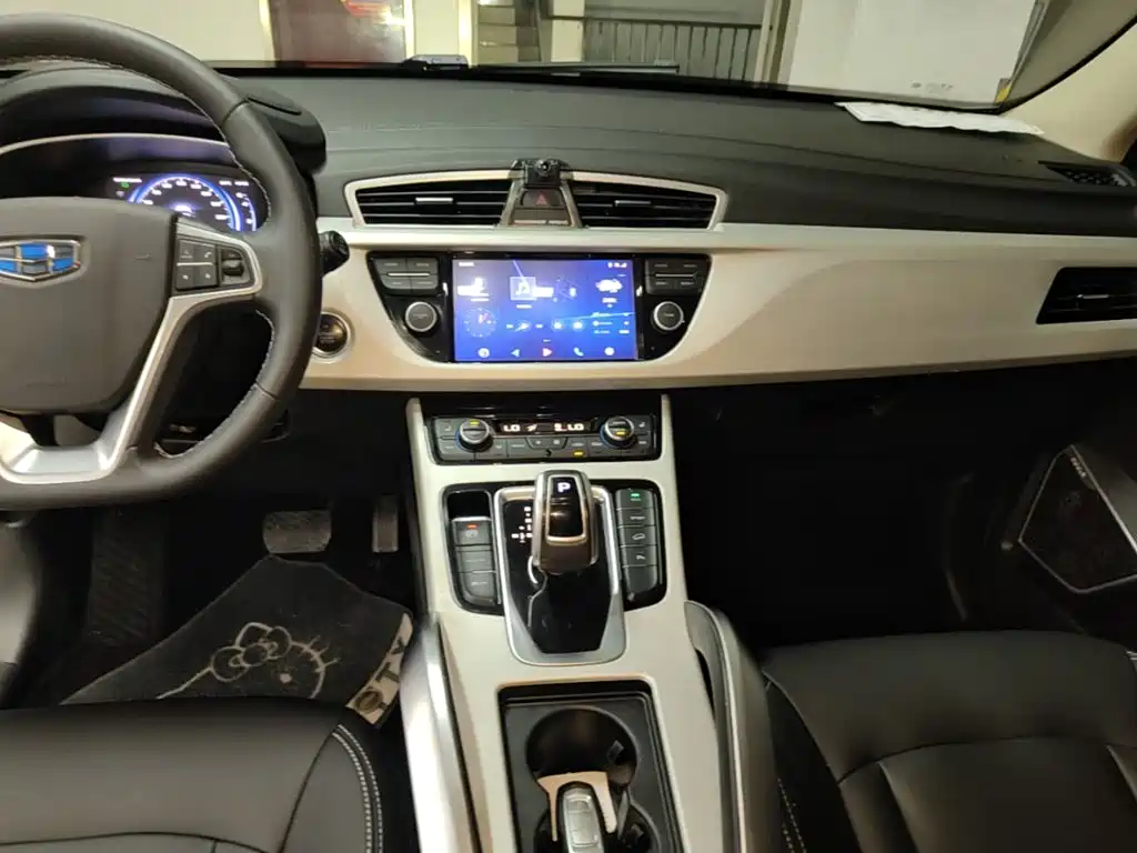 Geely Boyue — миниатюра 13