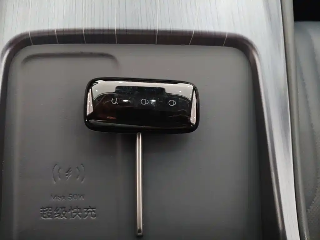 Galaxy Galaxy E5 — миниатюра 9