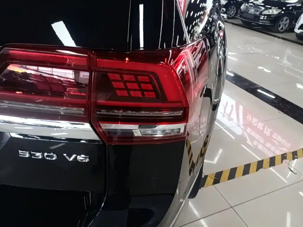 Volkswagen Teramont — миниатюра 8