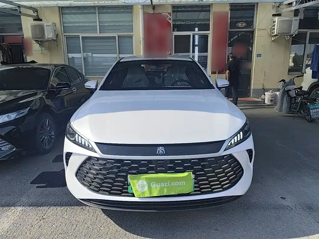 BYD Qin Plus PLUS 2025 DM-i Smart Drive 128KM