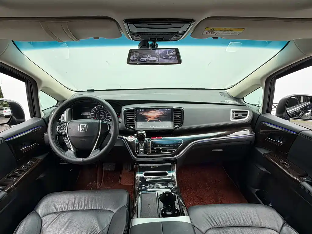 Honda Odyssey 2018 2.4L Luxury
