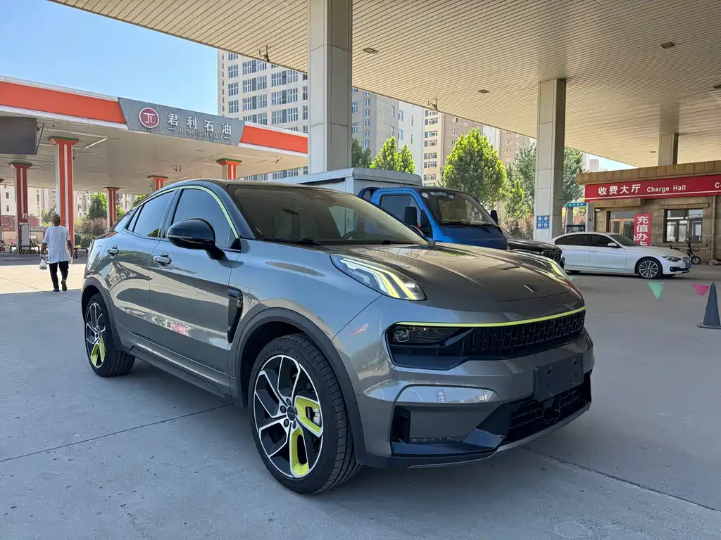Lynk & Co 05 — миниатюра 3