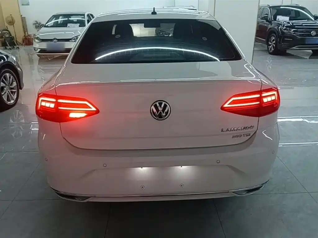 Volkswagen Lamando 2019 280TSI DSG Comfort V