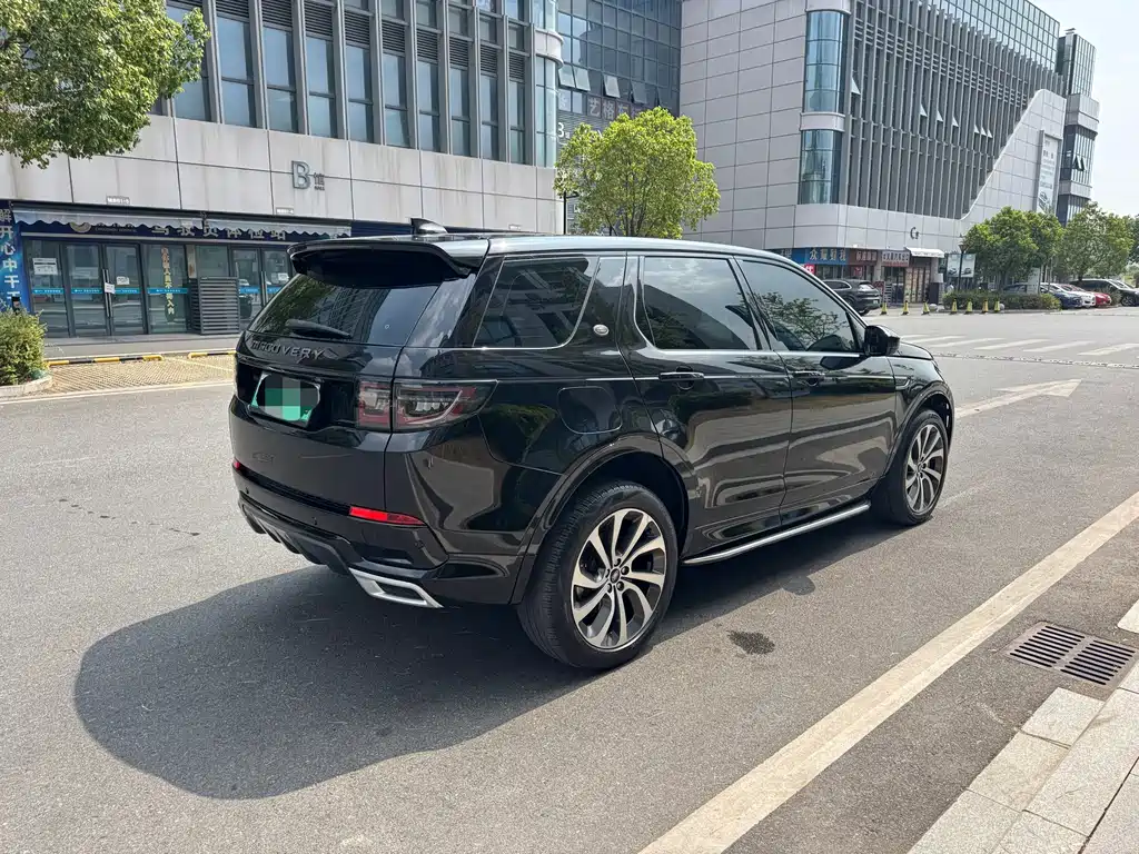 Land Rover Discovery Sport Hybrid — миниатюра 6