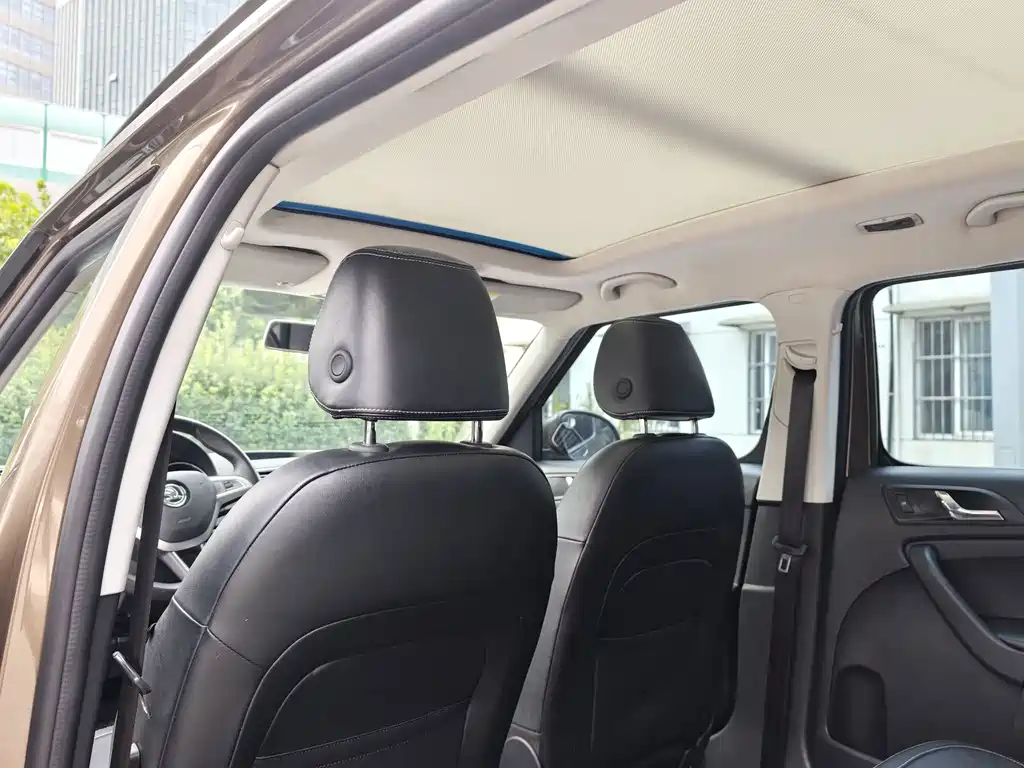 Skoda Yeti — миниатюра 15