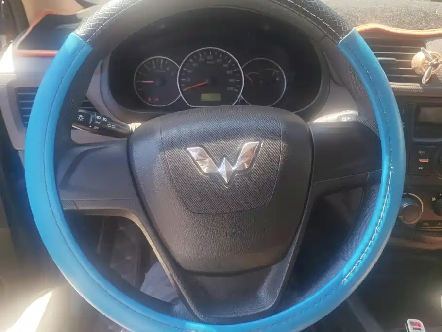 Wuling Hongguang — миниатюра 15