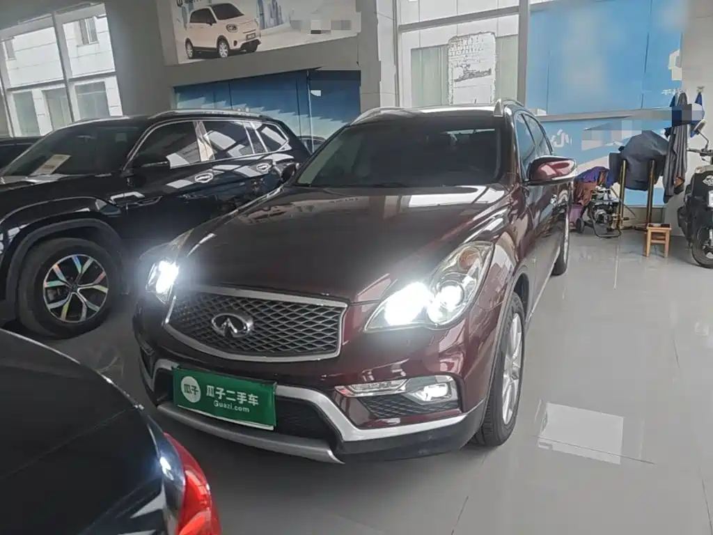 Infiniti QX50 — миниатюра 3