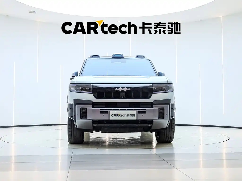 Fangchengbao Leopard 8 8 2025 Flagship 6 мест