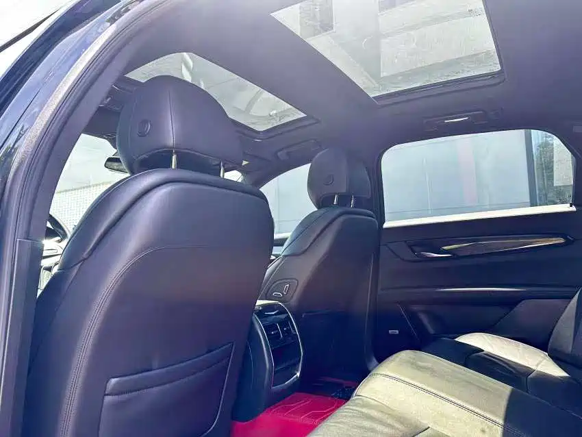 Cadillac CT6 — миниатюра 5