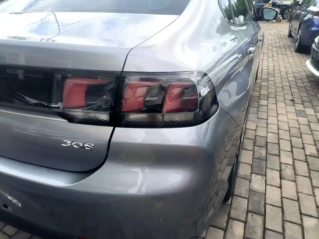 Peugeot 308 — миниатюра 8