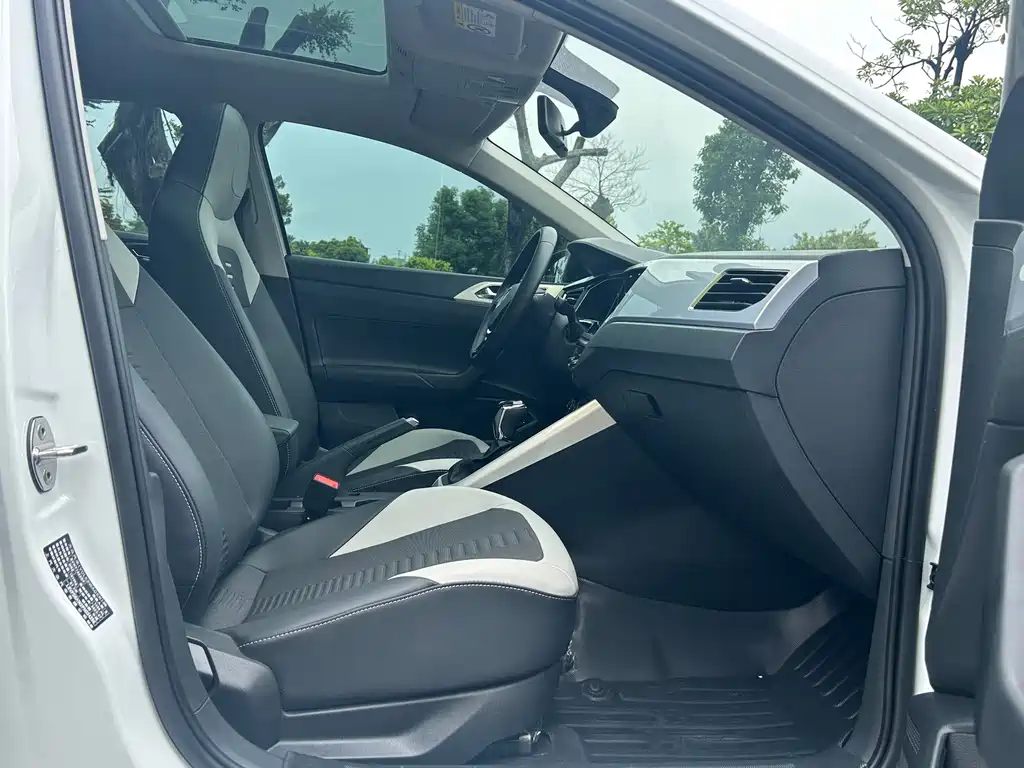 Volkswagen Polo — миниатюра 15