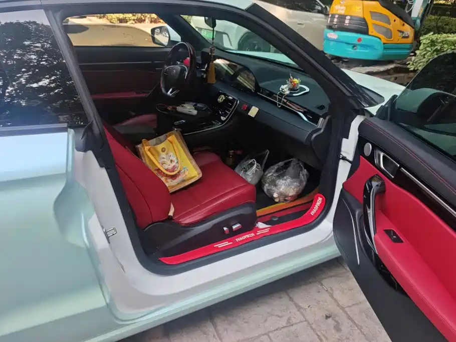 Leapmotor Leapmotor S01 — миниатюра 8