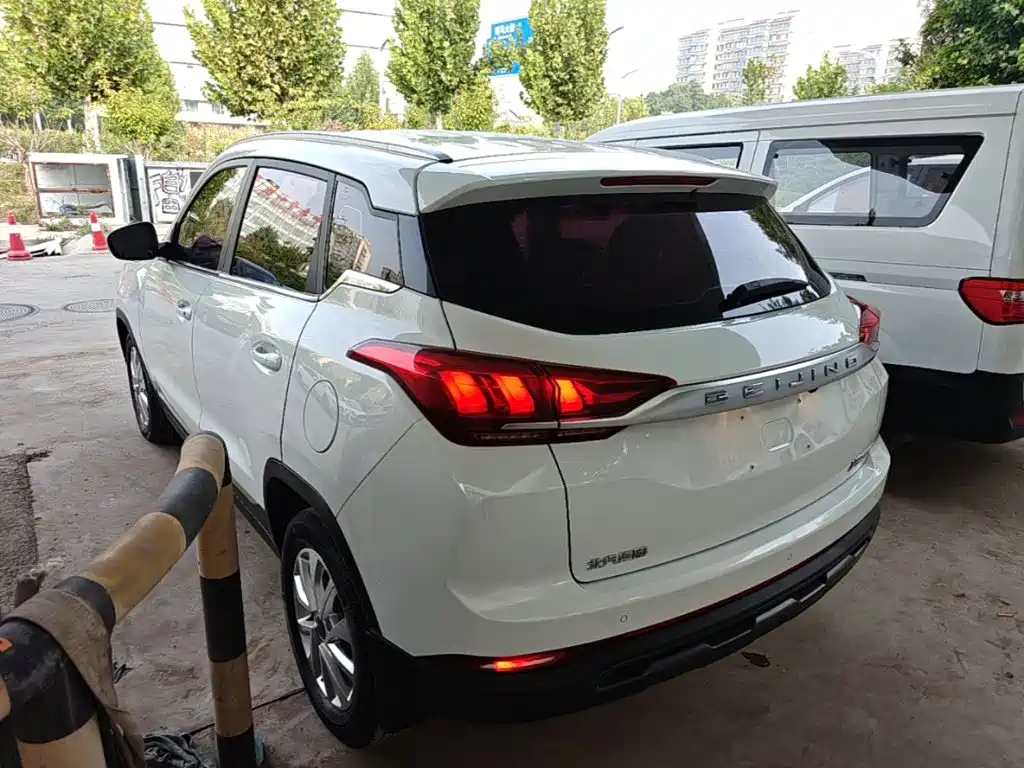 BAIC X3 — миниатюра 5