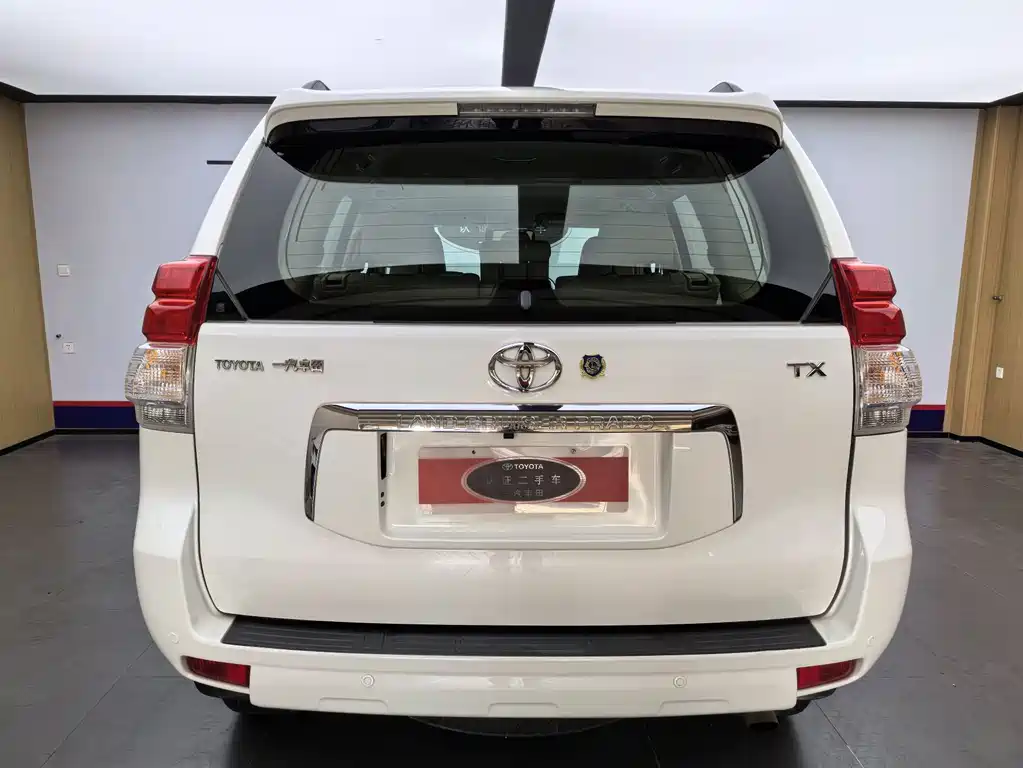 Toyota Land Cruiser Prado 2010 4.0L AT TX-L