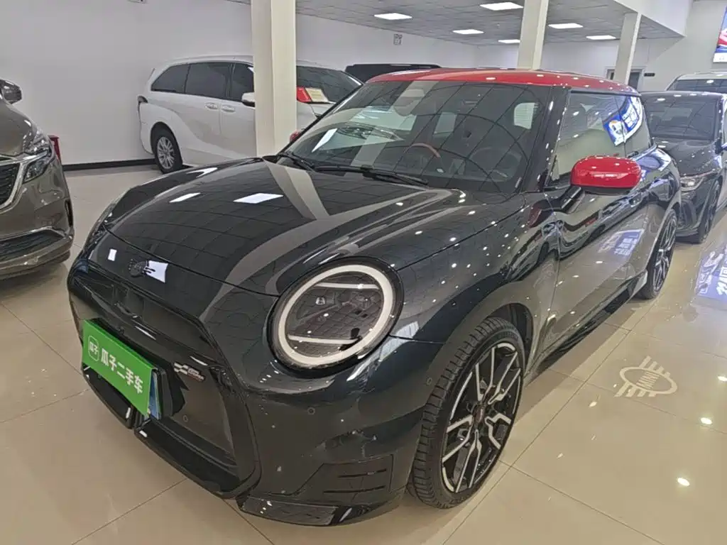 Mini COOPER 2024 452km COOPER SE