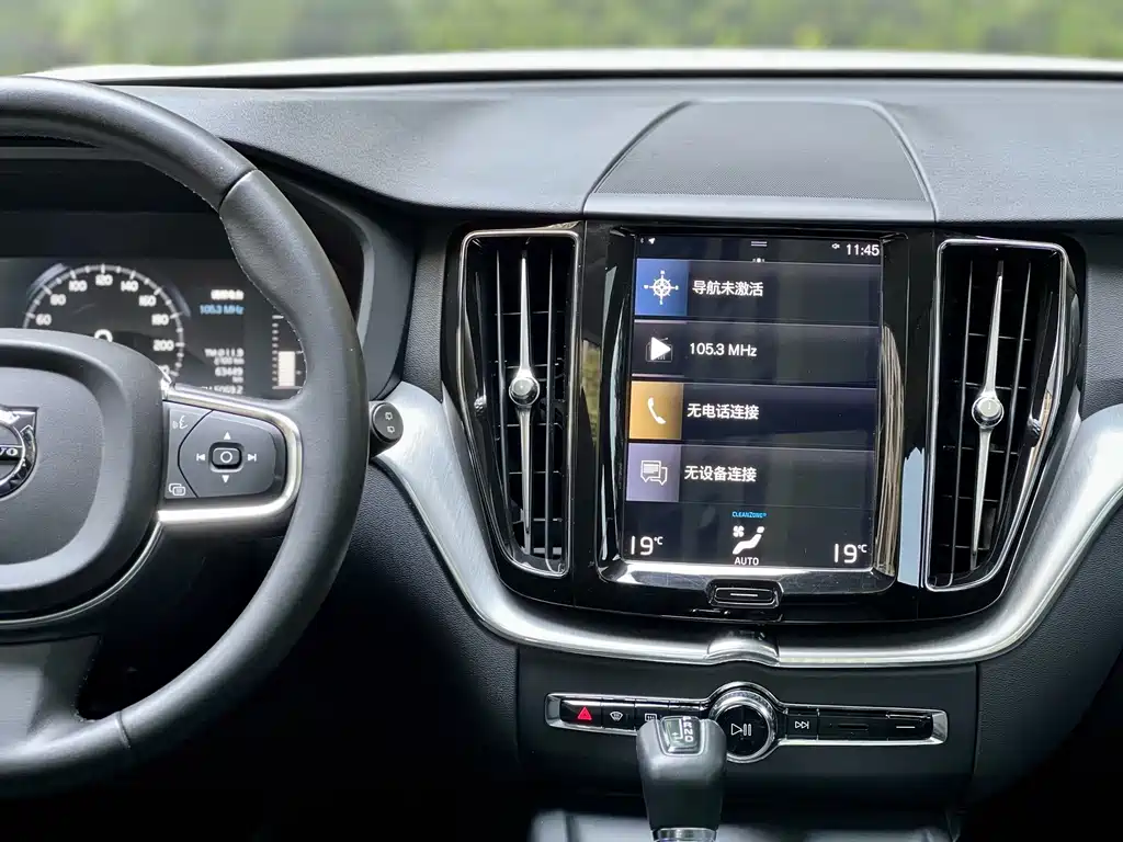 Volvo XC60 — миниатюра 7