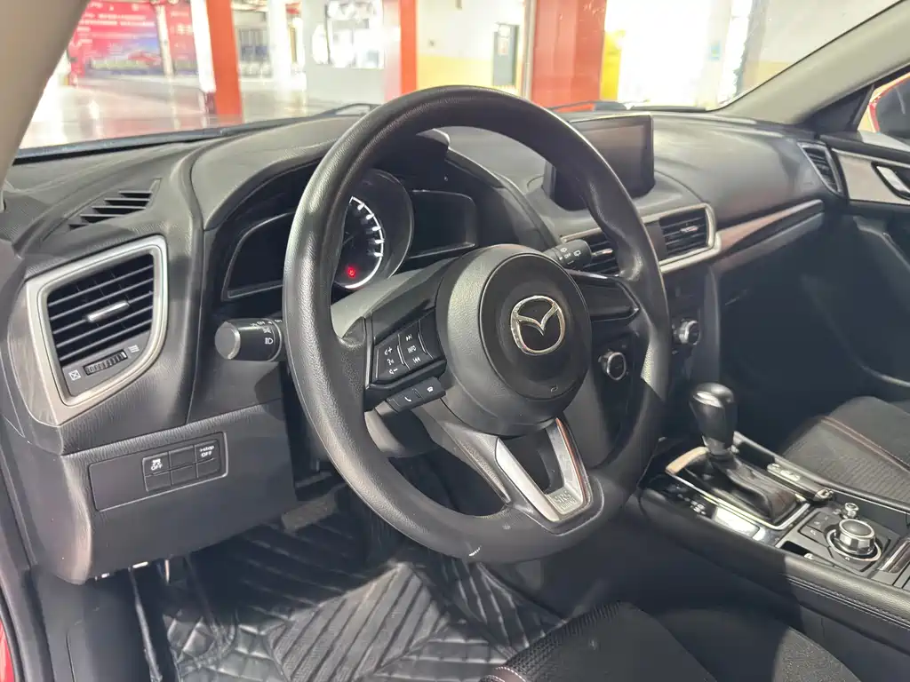 Mazda 3 Axela — миниатюра 12