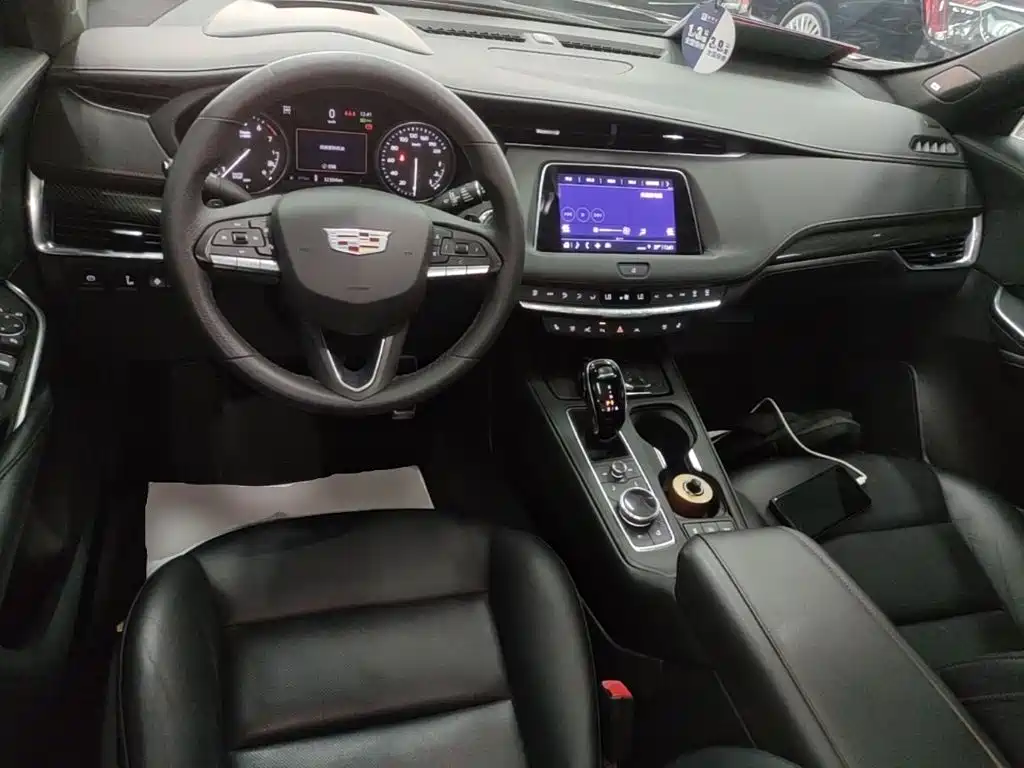 Cadillac XT4 — миниатюра 10