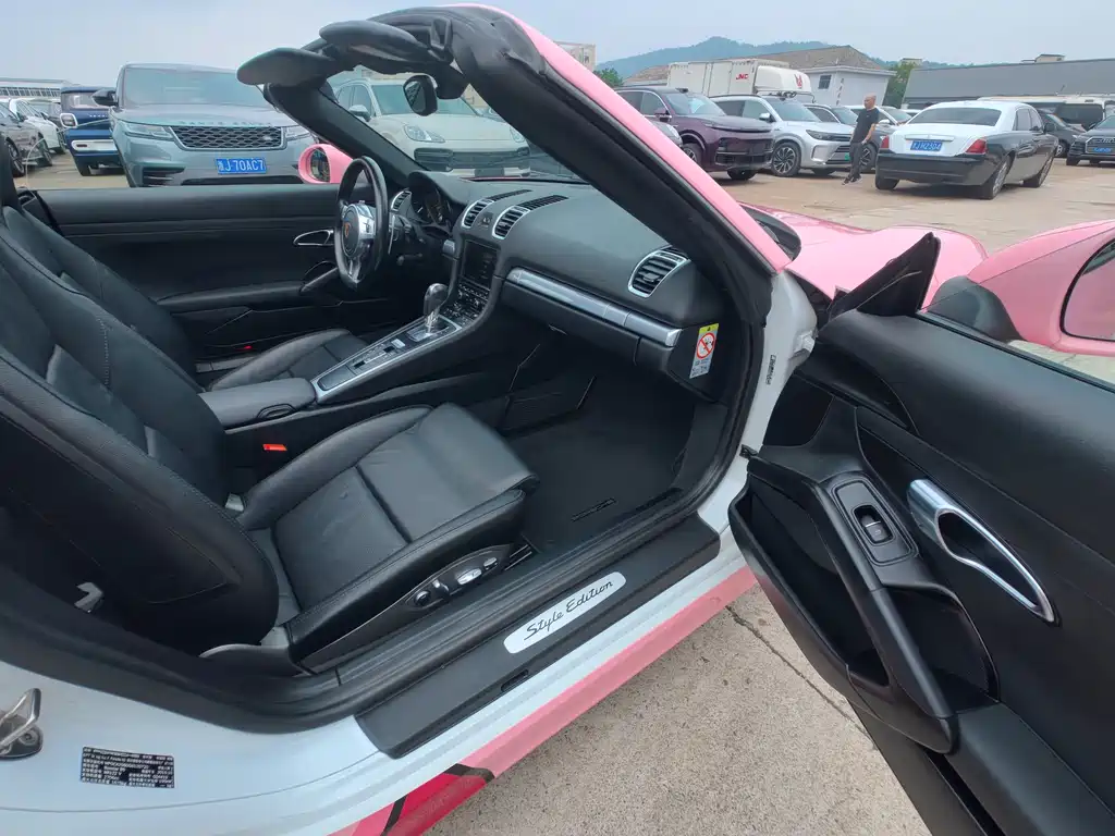 Porsche Boxster 2015 Boxster Style Edition 2.7L