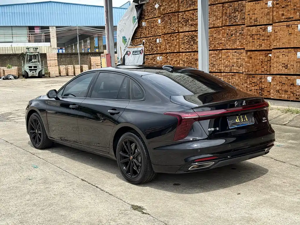 Hongqi Hongqi H5 — миниатюра 10