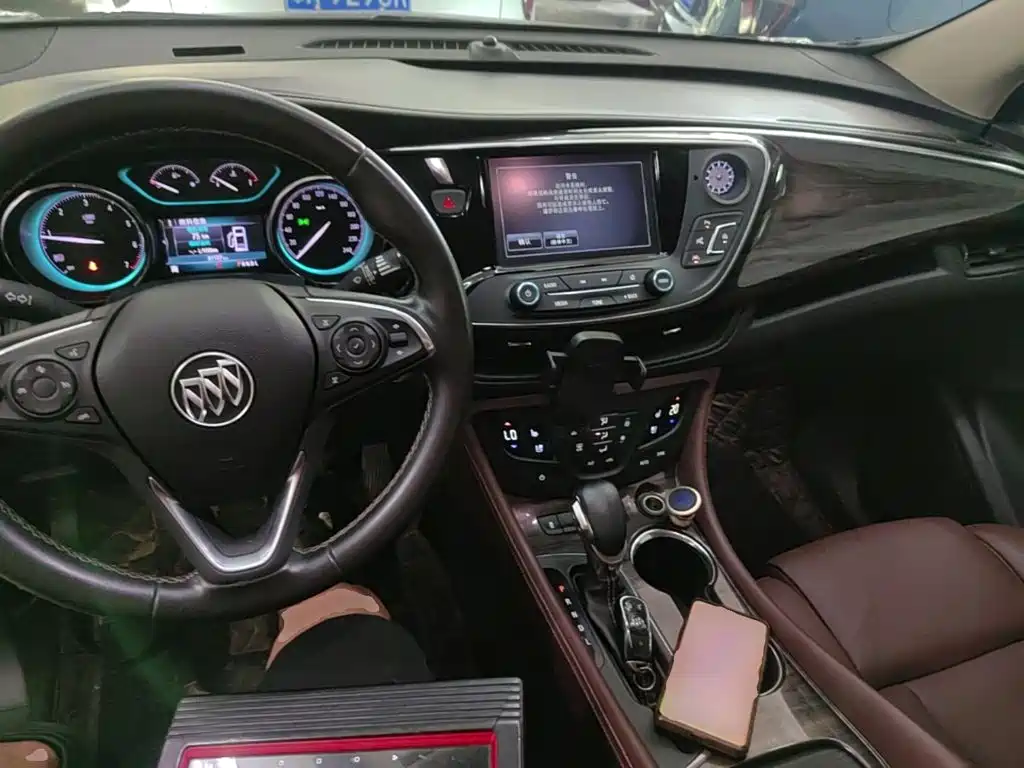 Buick Envision Plus — миниатюра 10