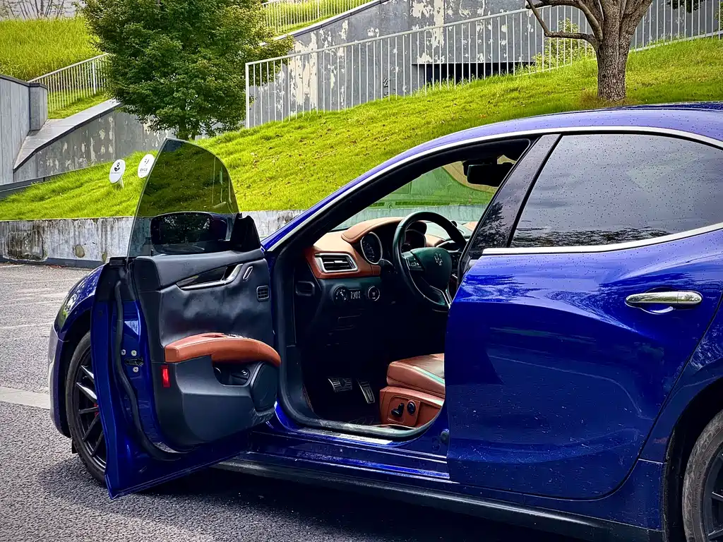 Maserati Ghibli — миниатюра 18