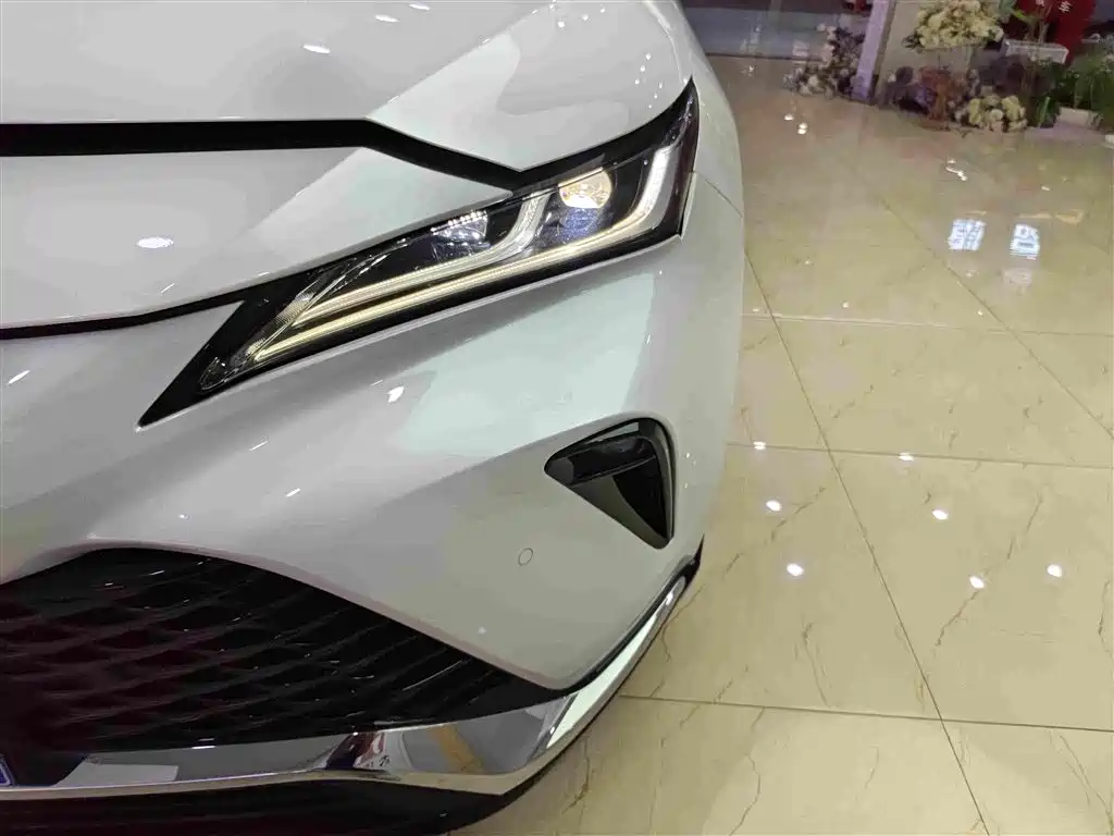 Toyota Venza — миниатюра 15