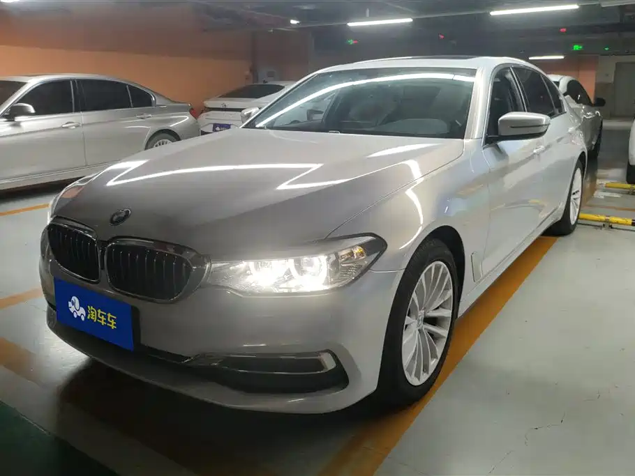 BMW 5 Series 2020