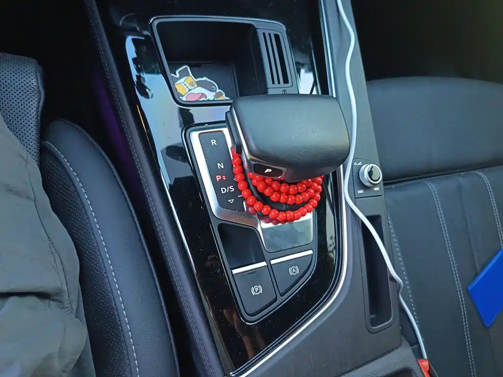 Audi A4L — миниатюра 10