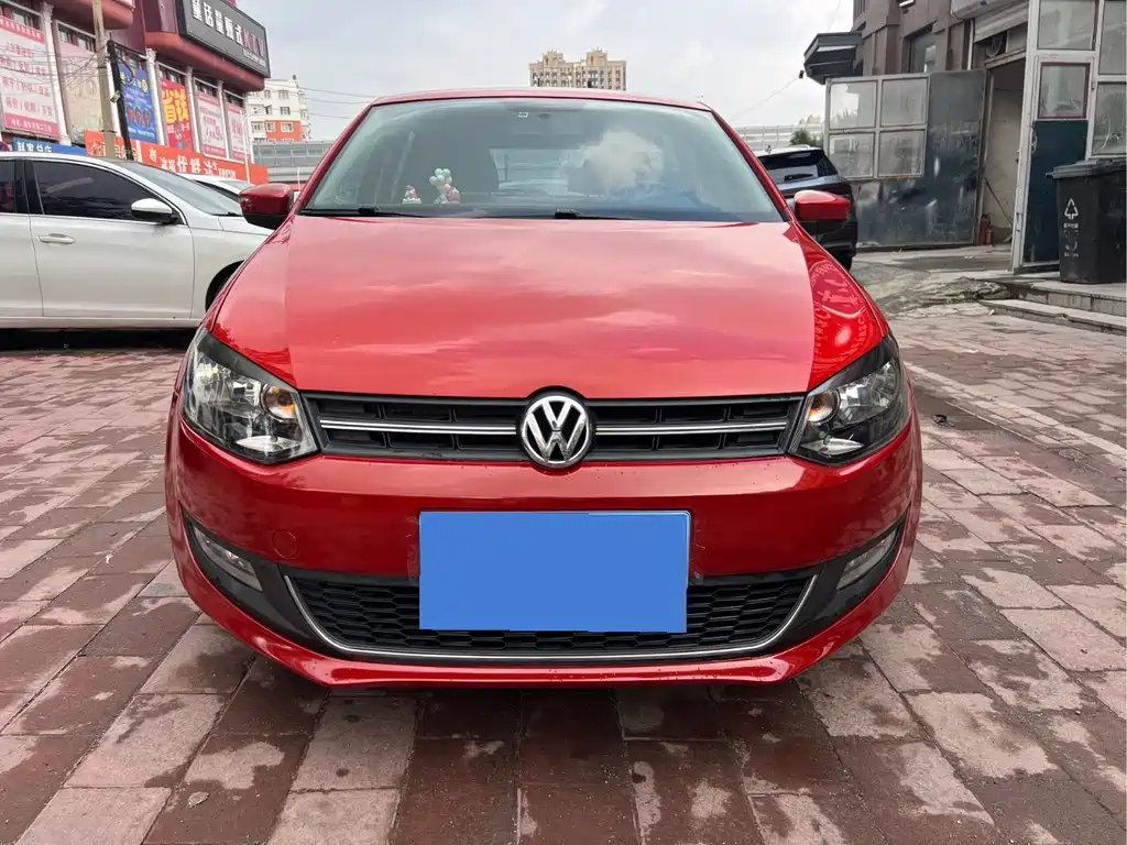 Volkswagen Polo — миниатюра 2