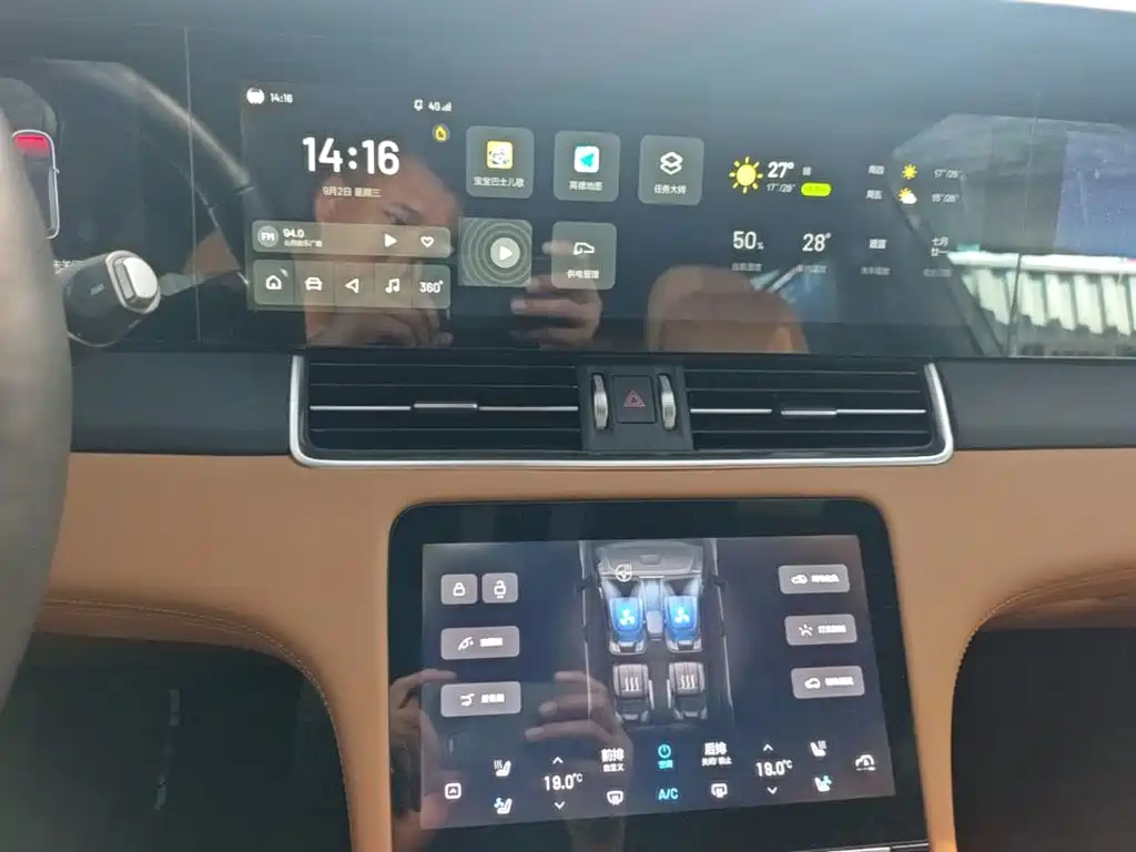 Li Auto Li ONE — миниатюра 13