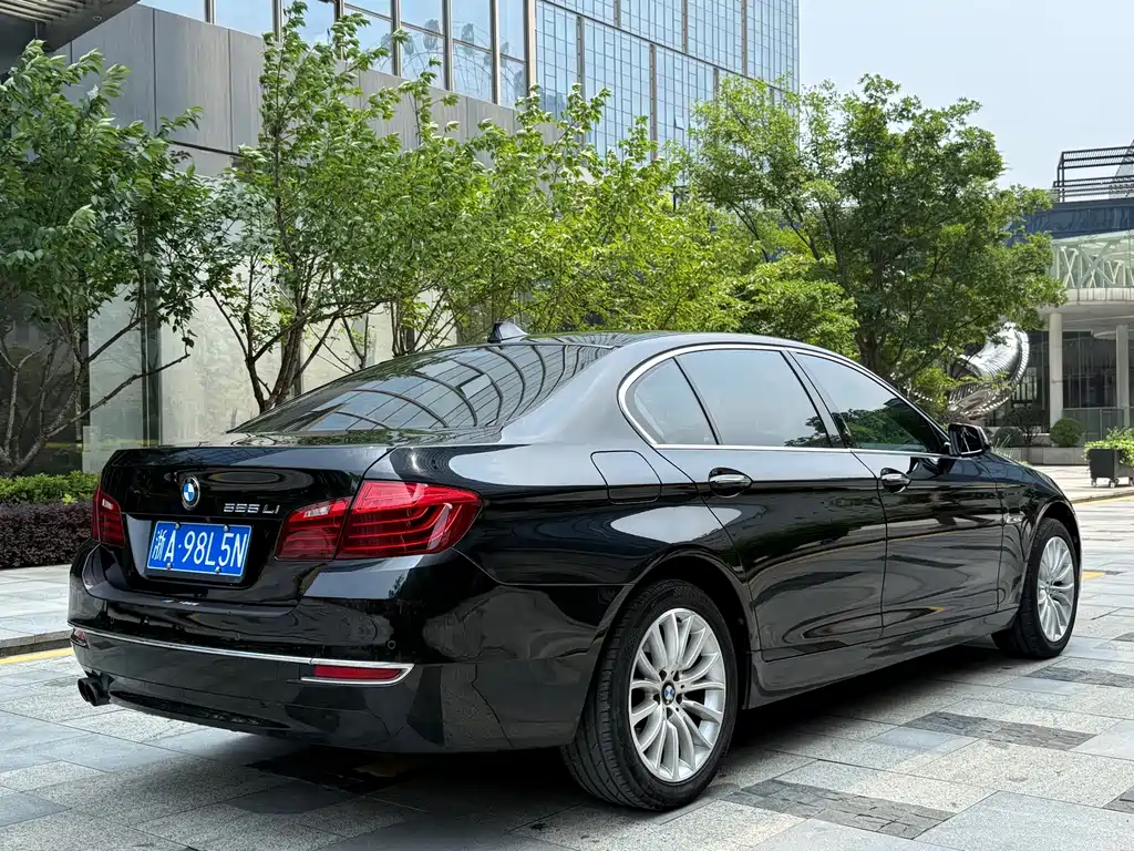 BMW 5 Series 5 2014 525Li Luxury