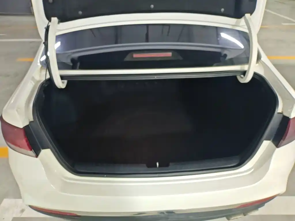 Kia K4 — миниатюра 19