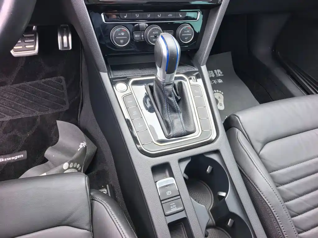 Volkswagen Viloran New Energy — миниатюра 15