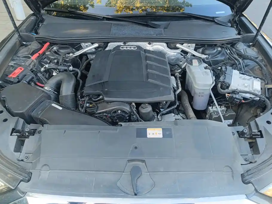 Audi A6L — миниатюра 10