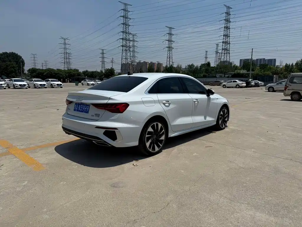 Audi A3 — миниатюра 10