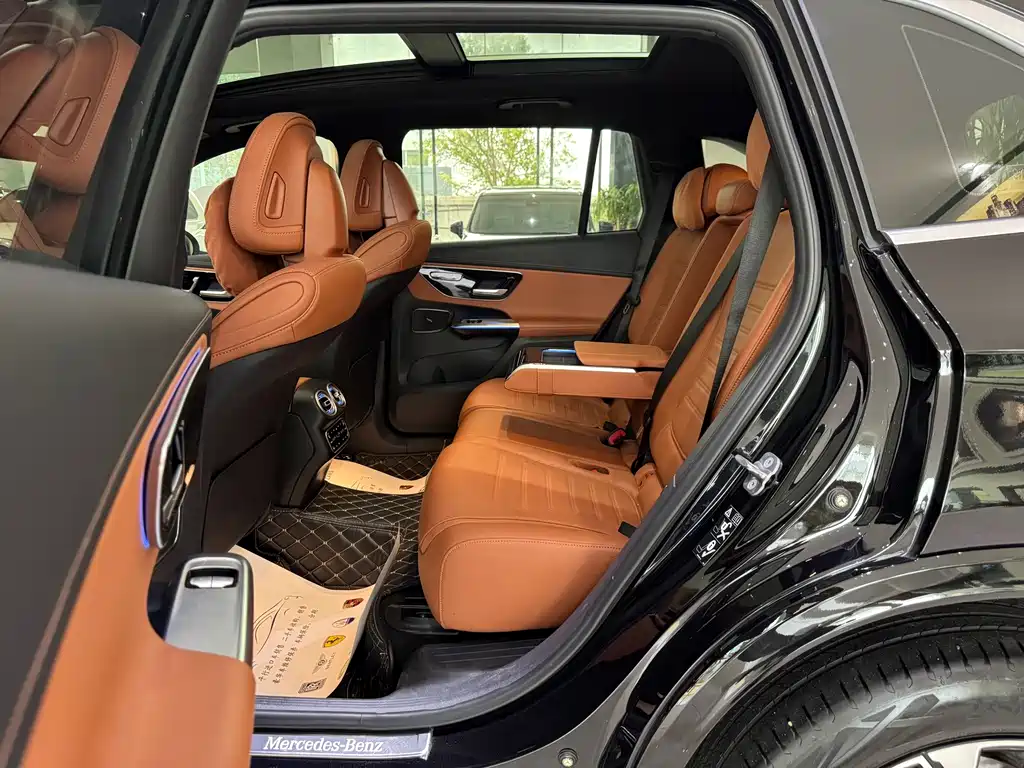 Mercedes-Benz GLC — миниатюра 11