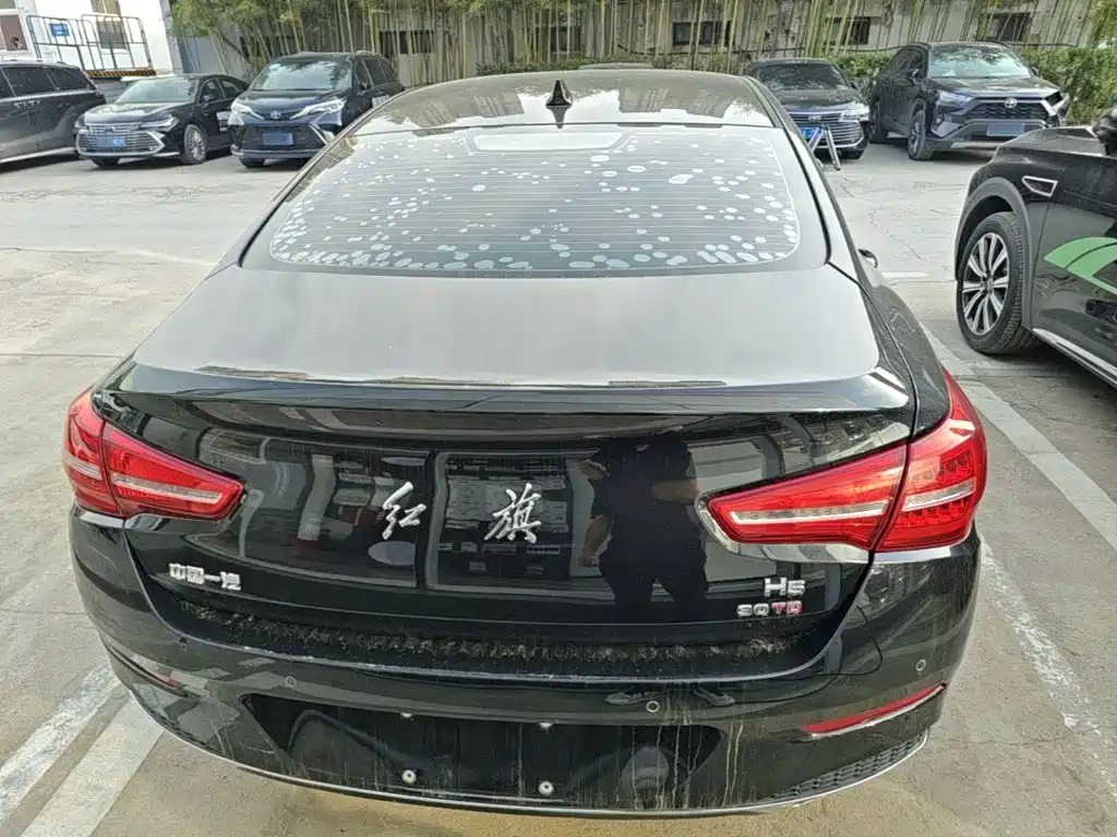 Hongqi Hongqi H5 — миниатюра 6