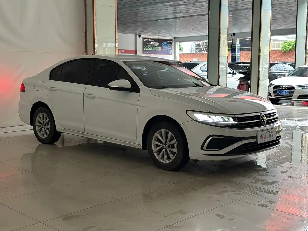 Volkswagen Bora — миниатюра 3