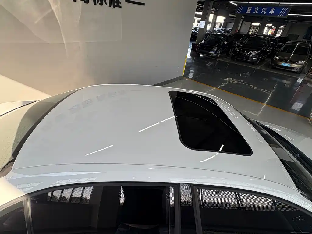 Volkswagen Sagitar — миниатюра 11