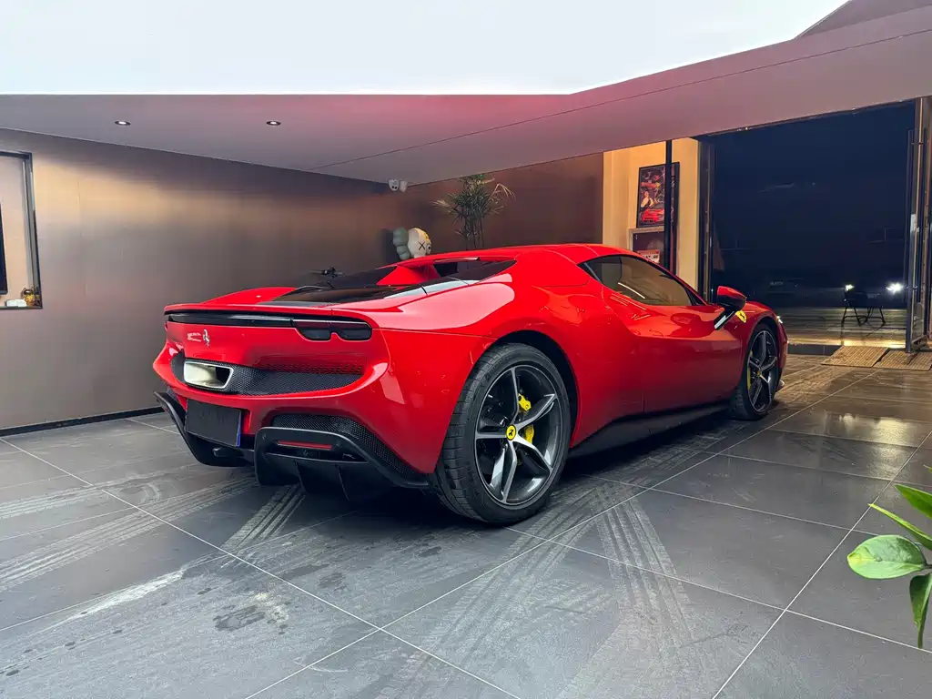 Ferrari 296 — миниатюра 7