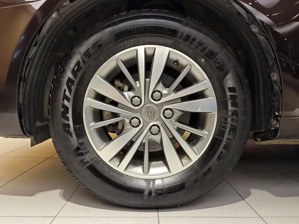 GEELY AUTOMOBILE EMGRAND