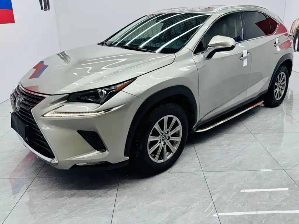 Lexus NX 2020