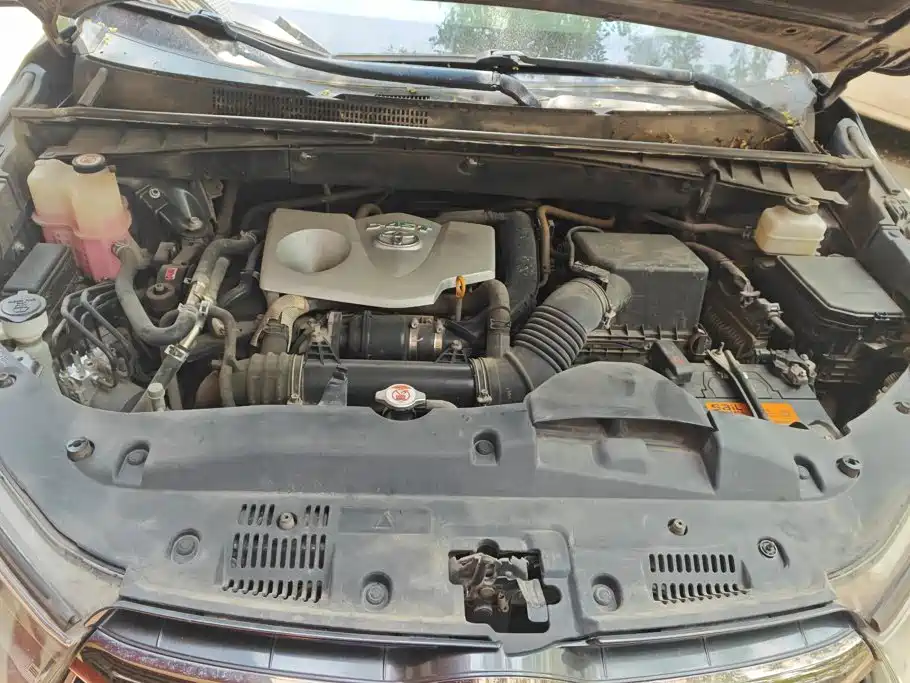 Toyota Highlander — миниатюра 10