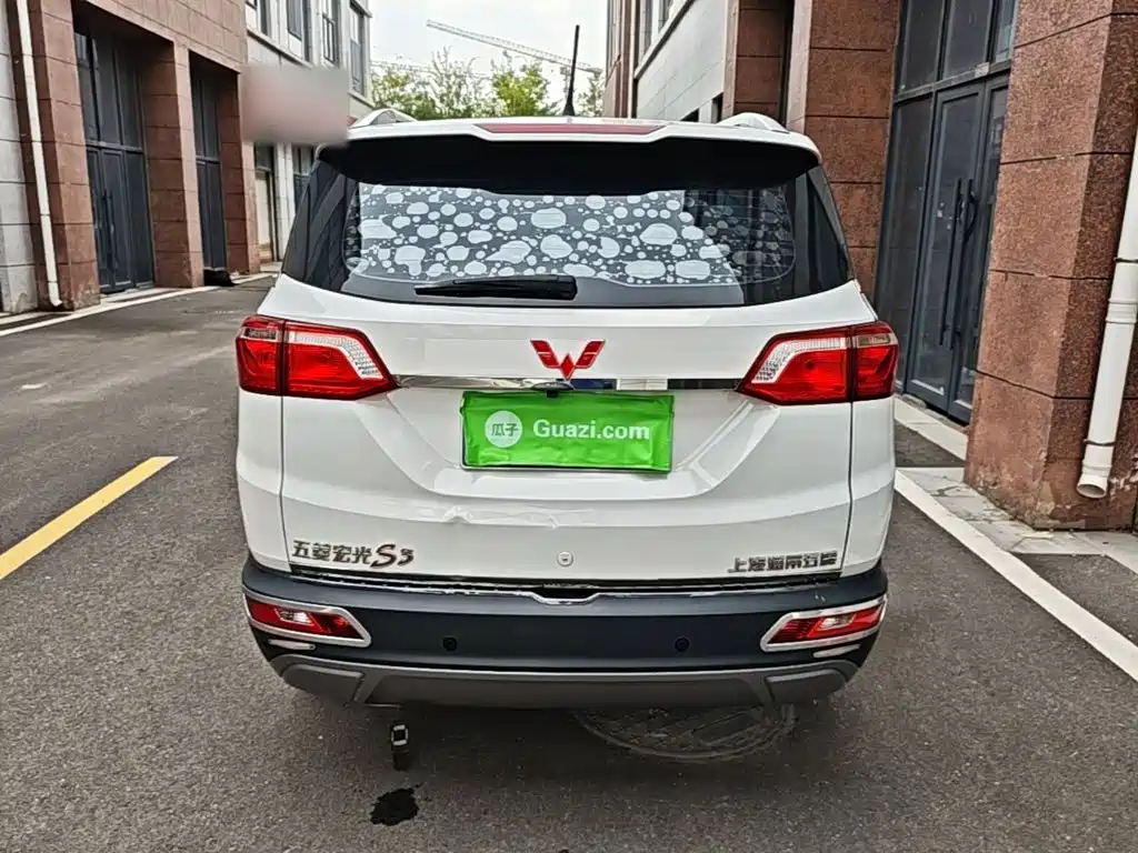 Wuling Hongguang S3 — миниатюра 4